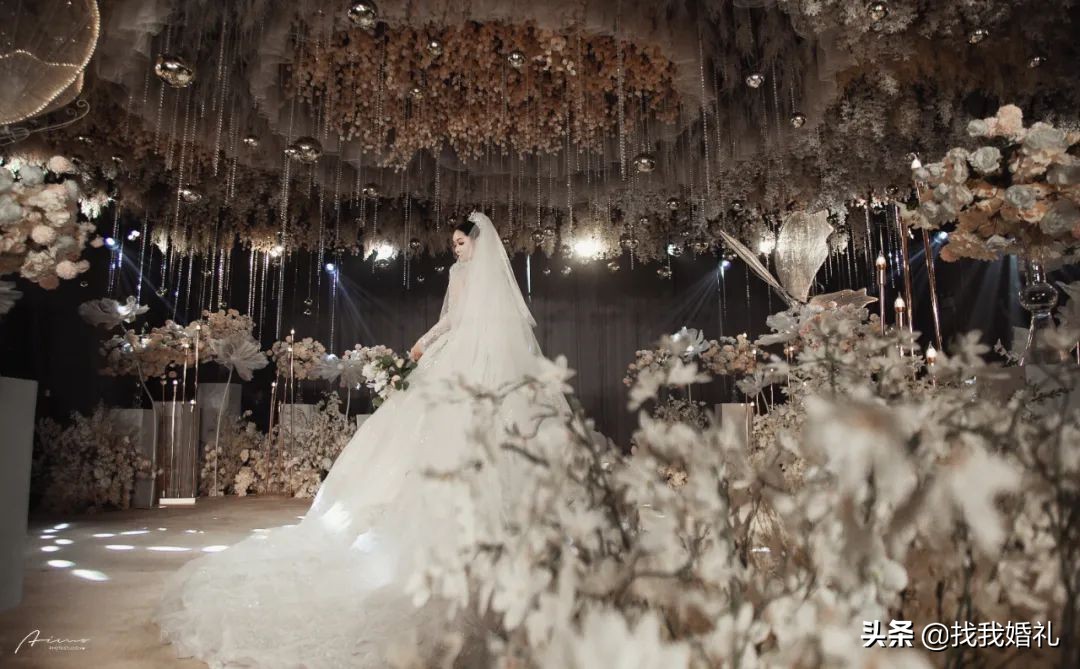 新鲜出炉！国庆千场案例优选，均价1W+爆款婚礼