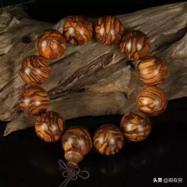 文玩刷子价格一览表,鸡蹬子文玩把件价格