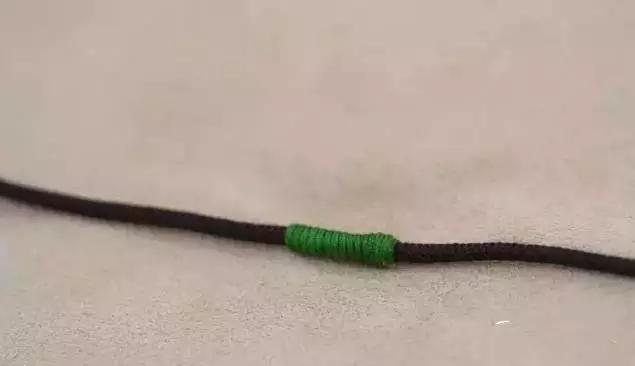 手工编绳怎么打结球,塑料手编绳如何打结