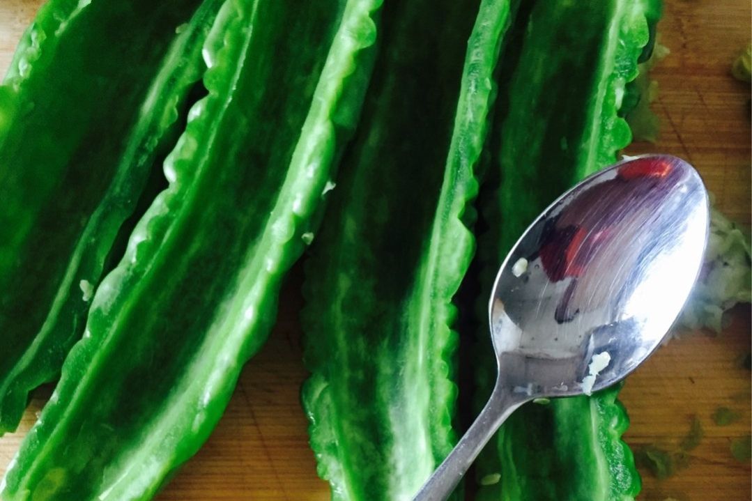 为啥自己做的苦瓜又黑又柴,炒的苦瓜太苦怎么二次拯救