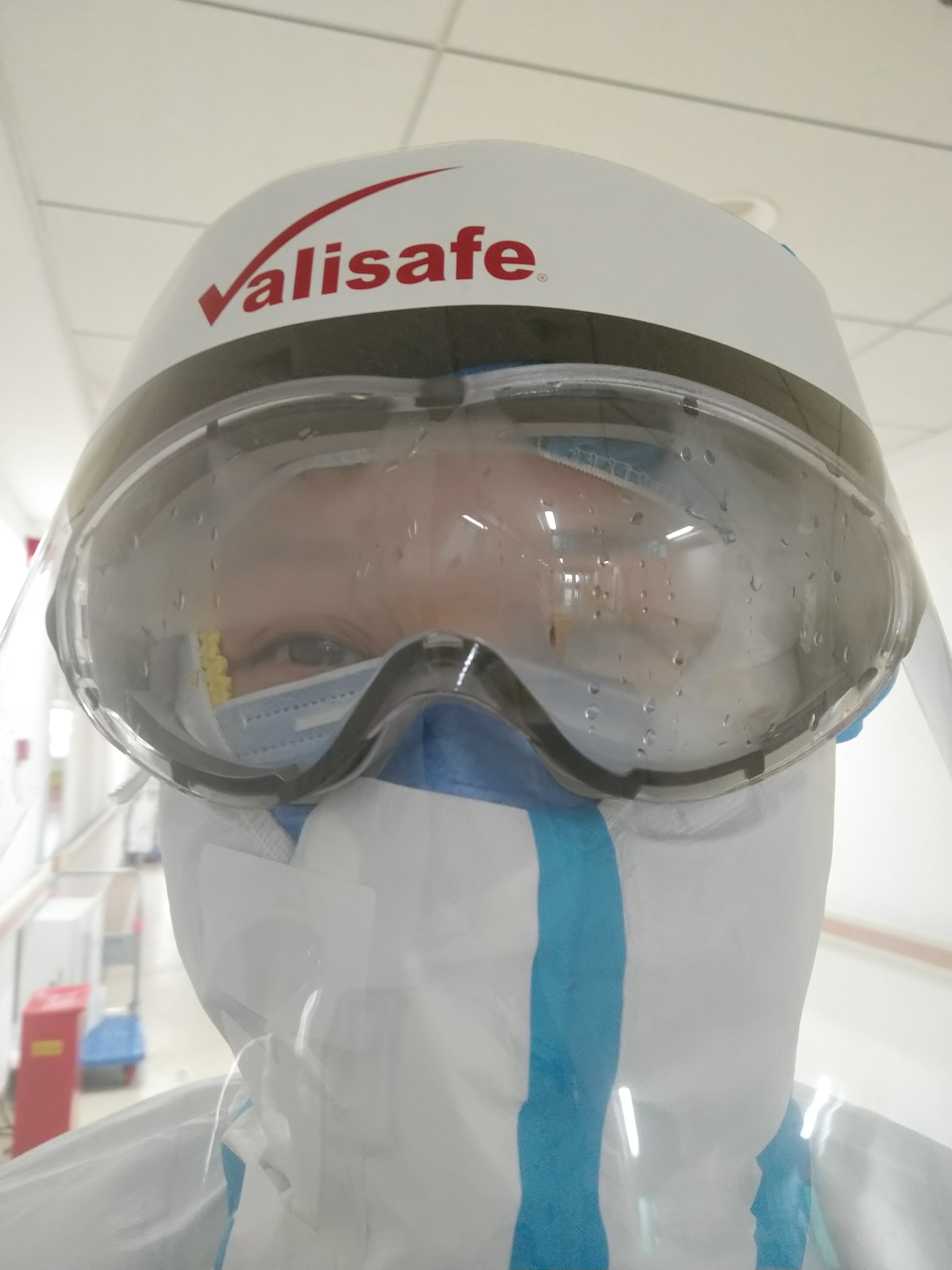 向最美逆行者致敬！援鄂医护接受激光近视手术，免费