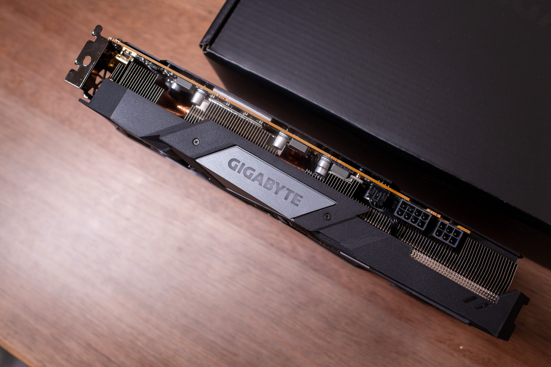 b550主板能发挥5900x性能吗,b550主板支持5800x3d吗