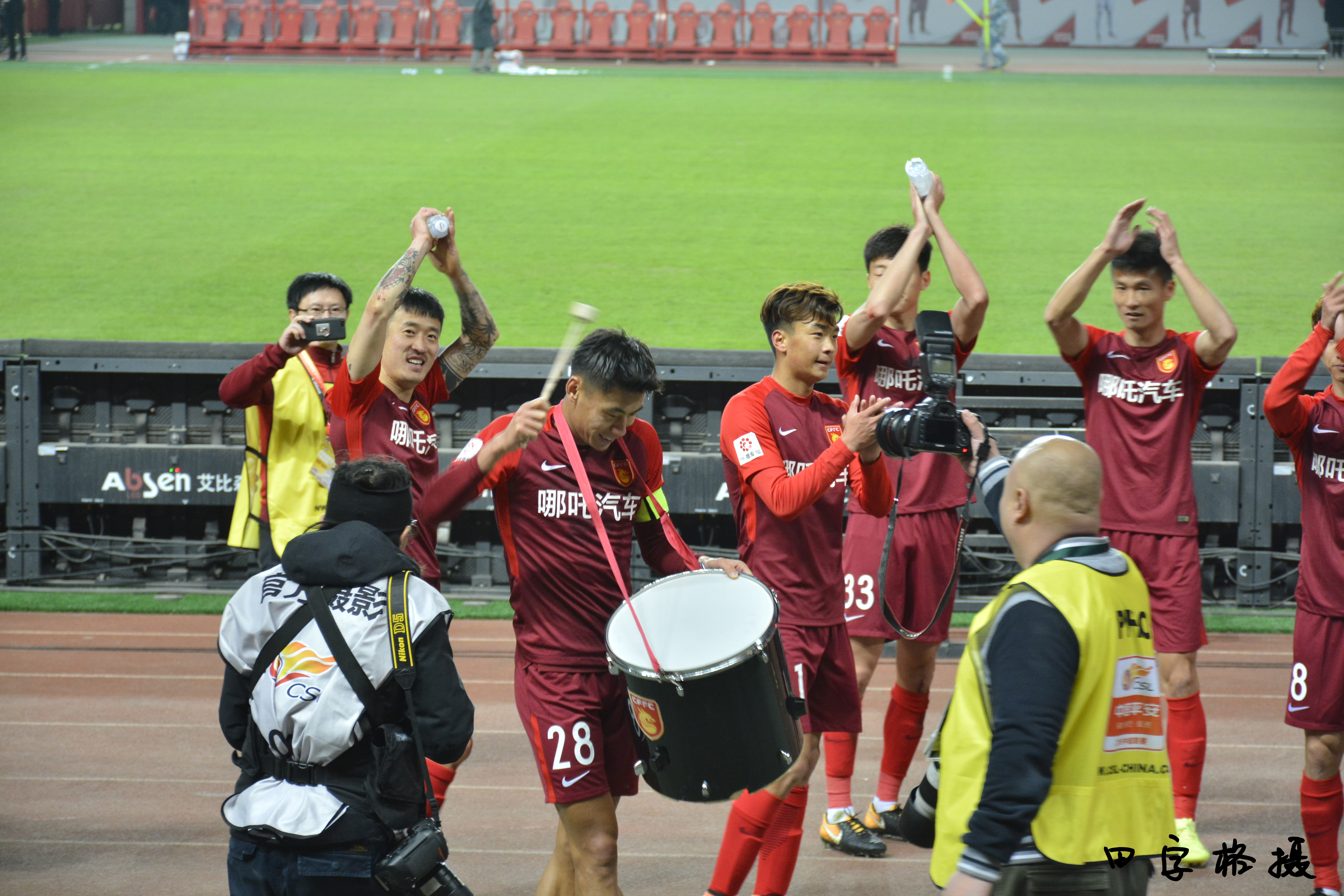 张呈栋高光,张呈栋赛后绕场致谢