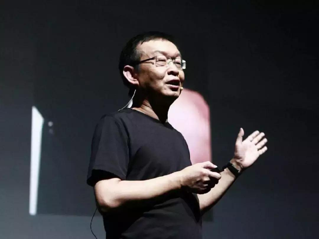 复盘:抓不住的风口,回不去的100亿,凡客到底败在哪里?