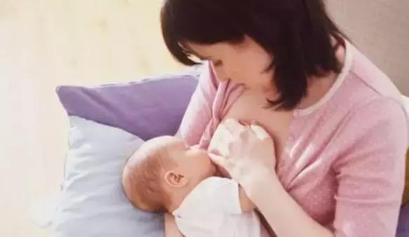 顺产宝妈怎么护理恶露,顺产产后护理及观察要点是哪些