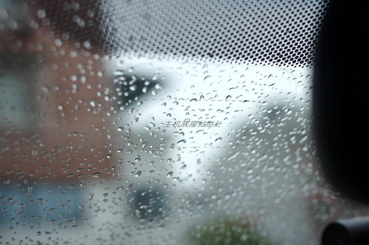 minieyeai防撞仪怎么样,minieye防碰仪换大屏