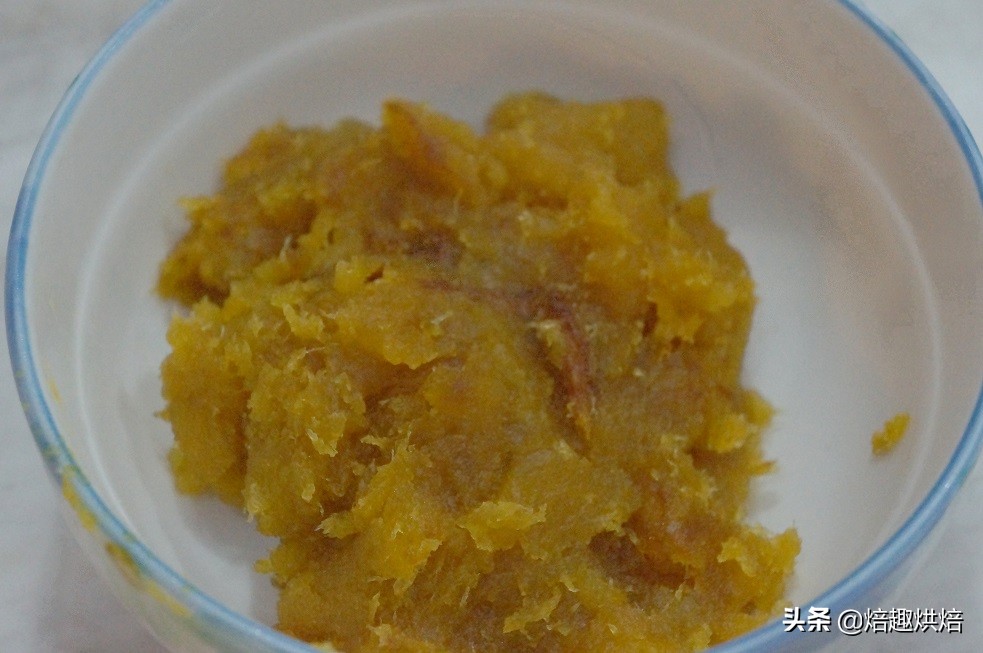 简单易做的台式芒果酥 (芒果酥外脆内酥简单好做)