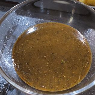 整个朋友圈都在刷《动森》，而我却爱上了在厨房刷锅