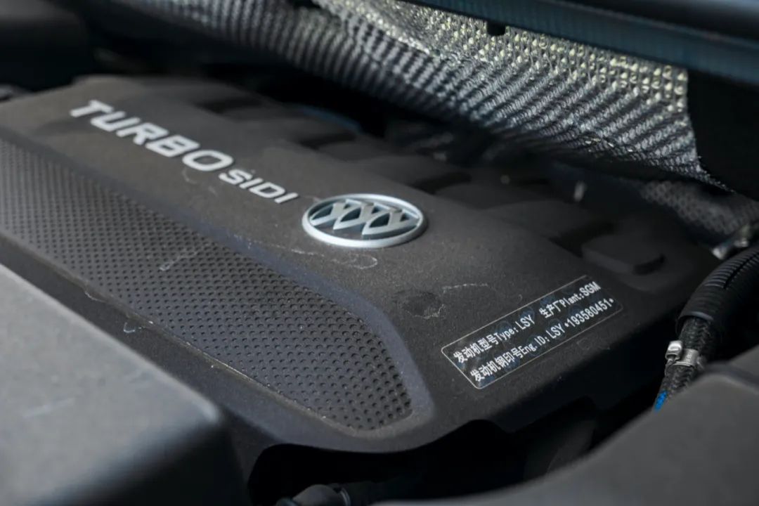 别克gl8es陆尊对比陆上公务舱,试驾gl8es陆尊