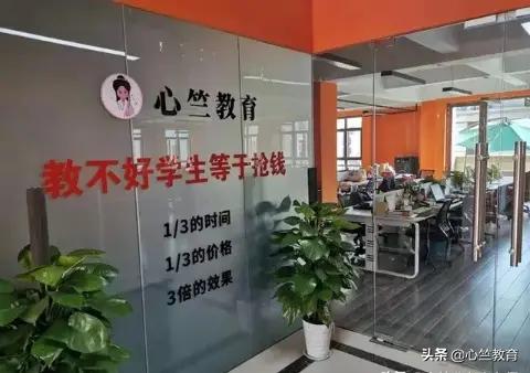 江苏为什么公务员退休金高,下半年江苏公务员待遇