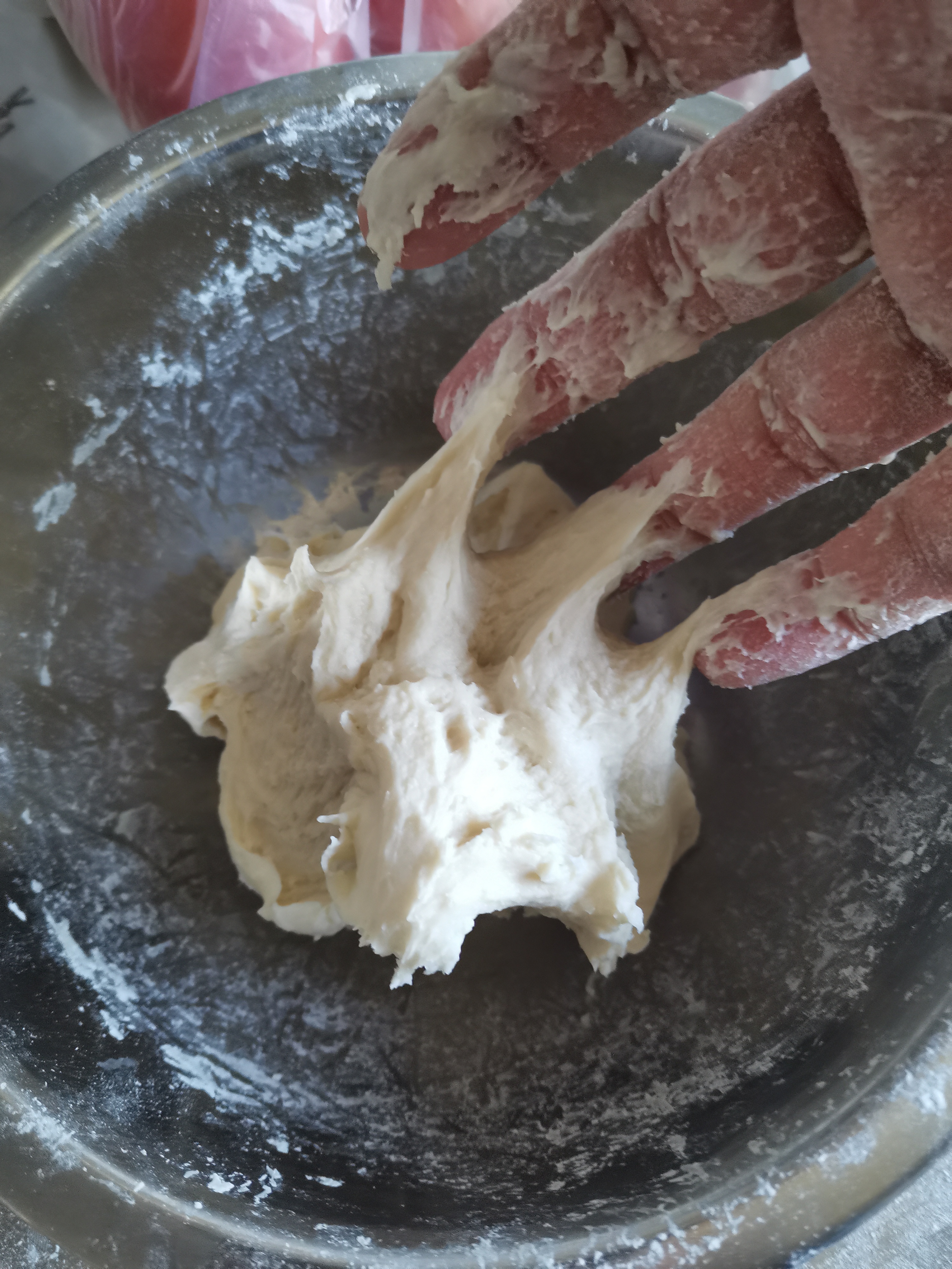 惊现手残*党**！一个葱油饼引发奶爸的心态崩盘