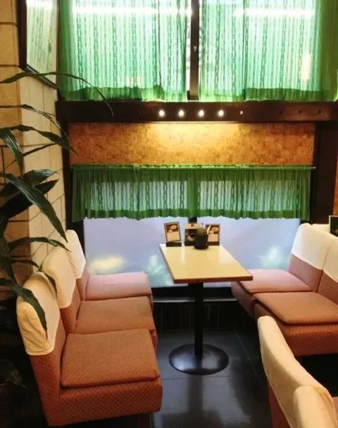 宸℃父鏃ユ湰,鏃ユ湰浜兘宸℃父