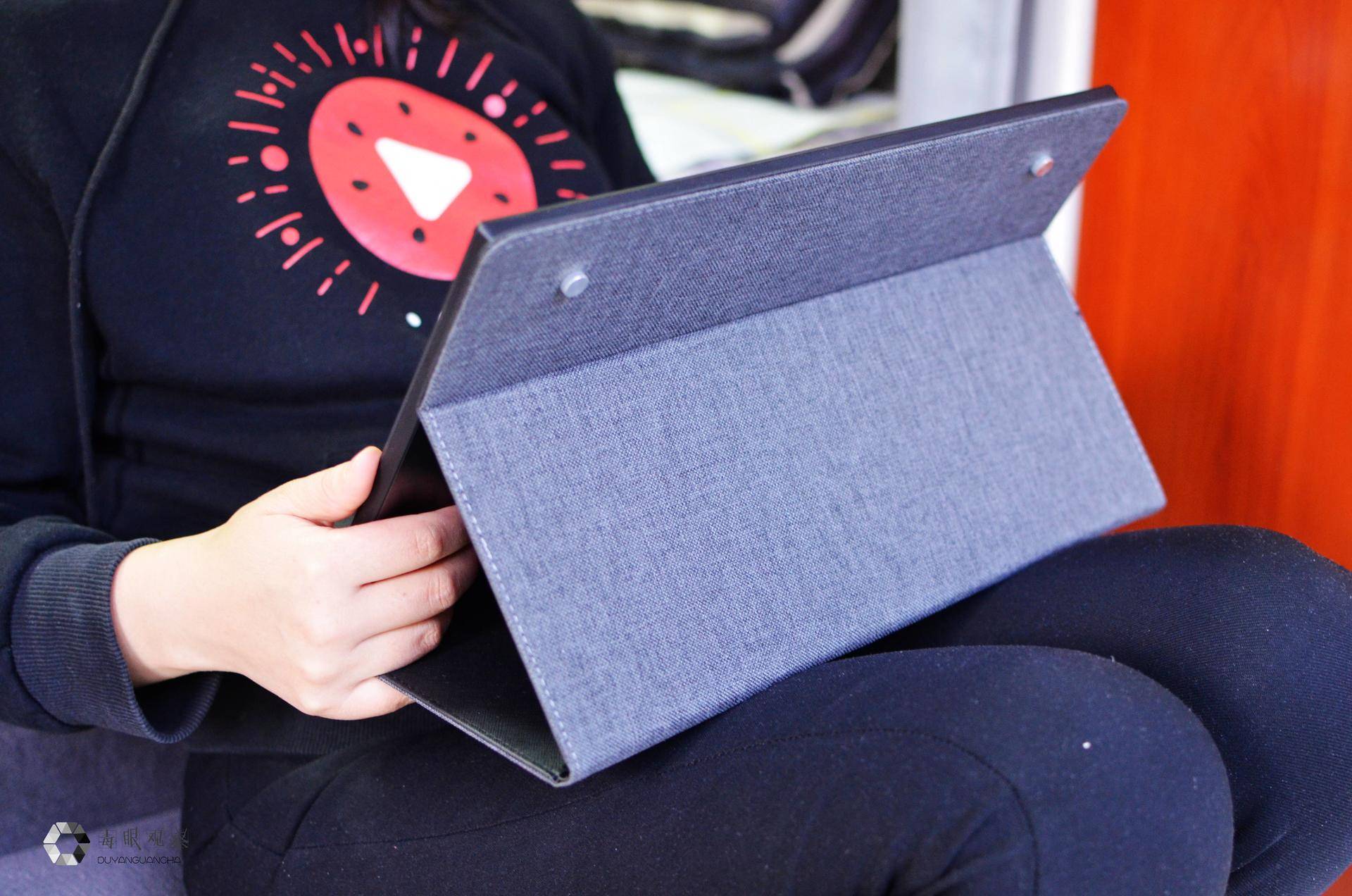 给华为mate20换带框屏幕总成,给华为mate20手机换屏幕