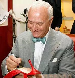 没有穿过高跟鞋的女人就不算是女人！10大奢侈品牌高跟鞋排行榜！