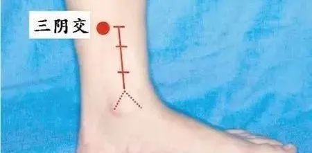 睡觉时小腿抽筋的解决方法,睡觉时小腿抽筋的原因中医