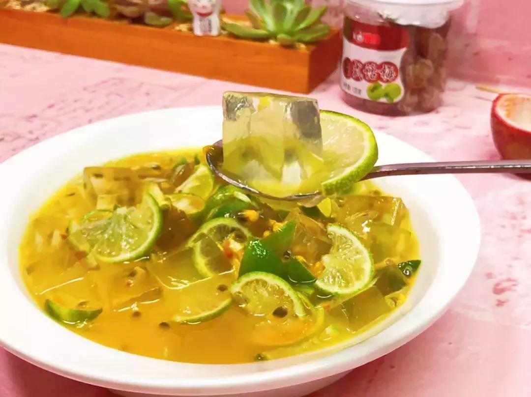 夏天最简单的百香果凉粉,火龙百香果凉粉