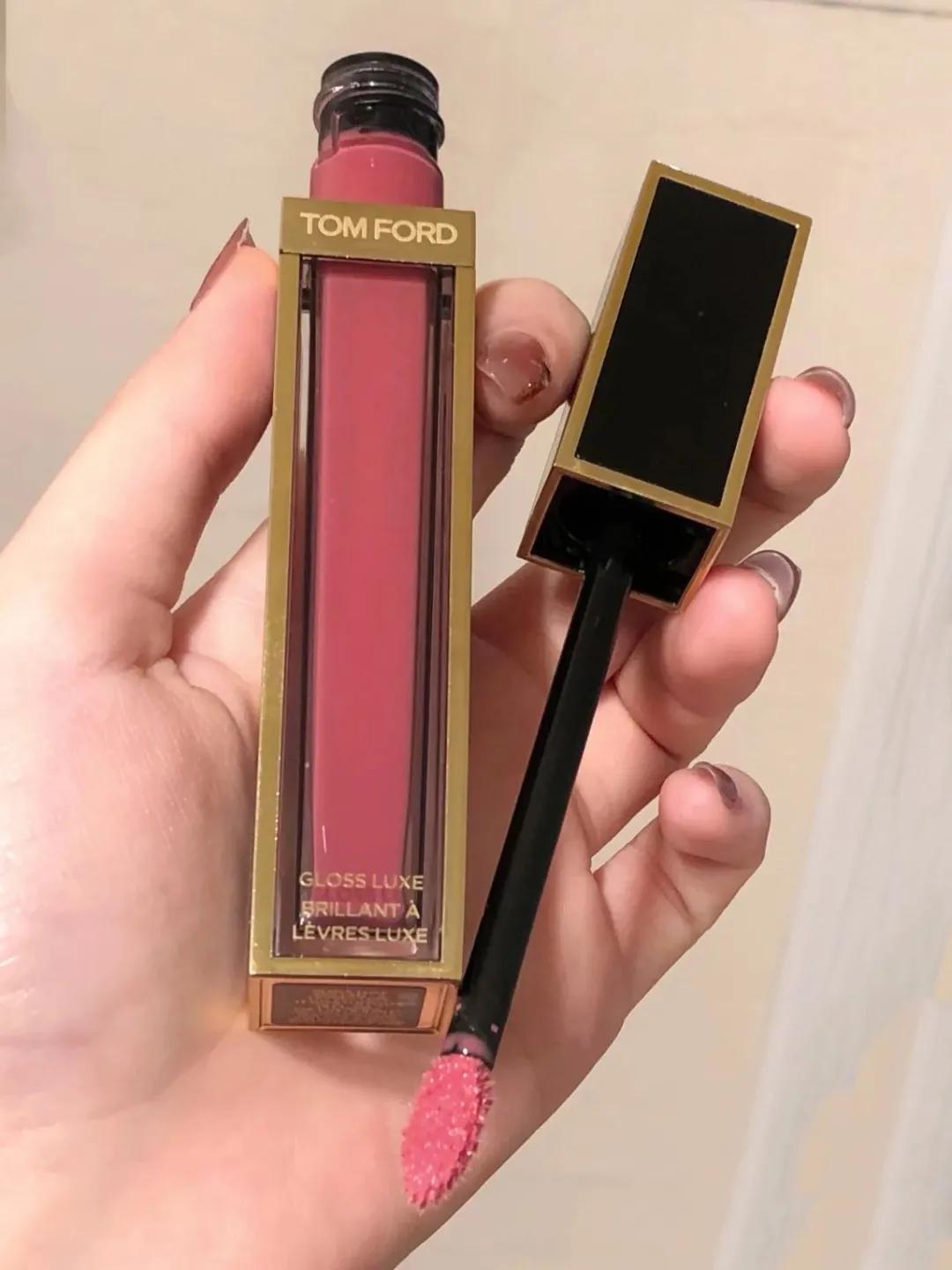 素颜也能涂的口红颜色,素颜可以hold得住的口红