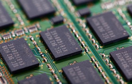 手机内存容量大小运行有区别吗,手机储存和运行内存有什么区别