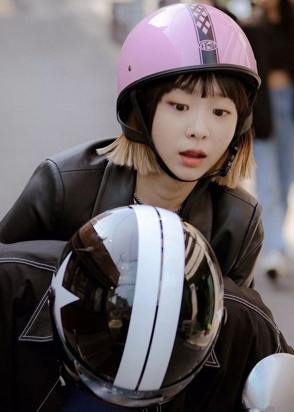 其貌不扬，24岁拿下7个电影大奖，人称怪物，别名韩国“魏璎珞”