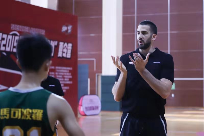 深圳领航者篮球训练营,深圳领航人员训练营