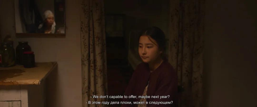 男孩连女厕所都要进，女孩却进不了足球场