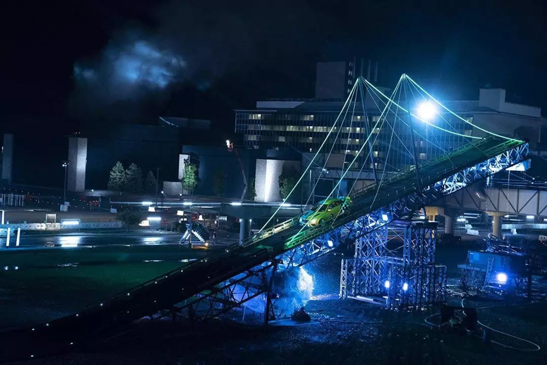 我怀疑她在开车但是我没有证据,我怀疑你在飙车是什么梗