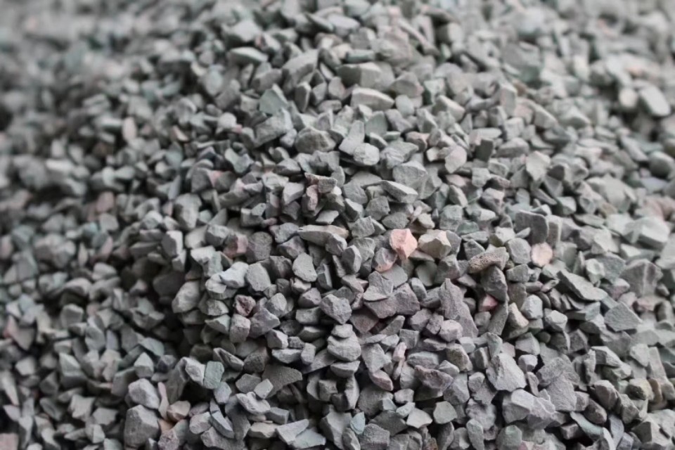 多肉植物能不能晒太阳和浇水,多肉植物太阳不直晒颜色就长不好