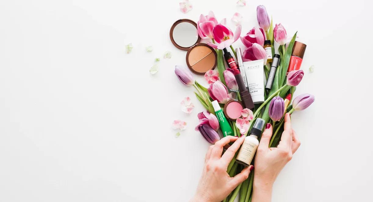 【树洞】县城小老板说我的硕士学历就配得上2万块钱的代购包～1