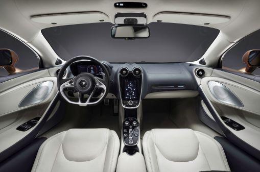 迈凯伦gt不选配什么样,gt是跑车还是轿跑