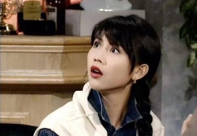 香港娱乐圈故事合集,香港娱乐圈的爱恨情仇故事