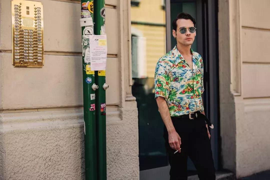 男人穿好腰带,会穿衣服的男人运气都不会太差