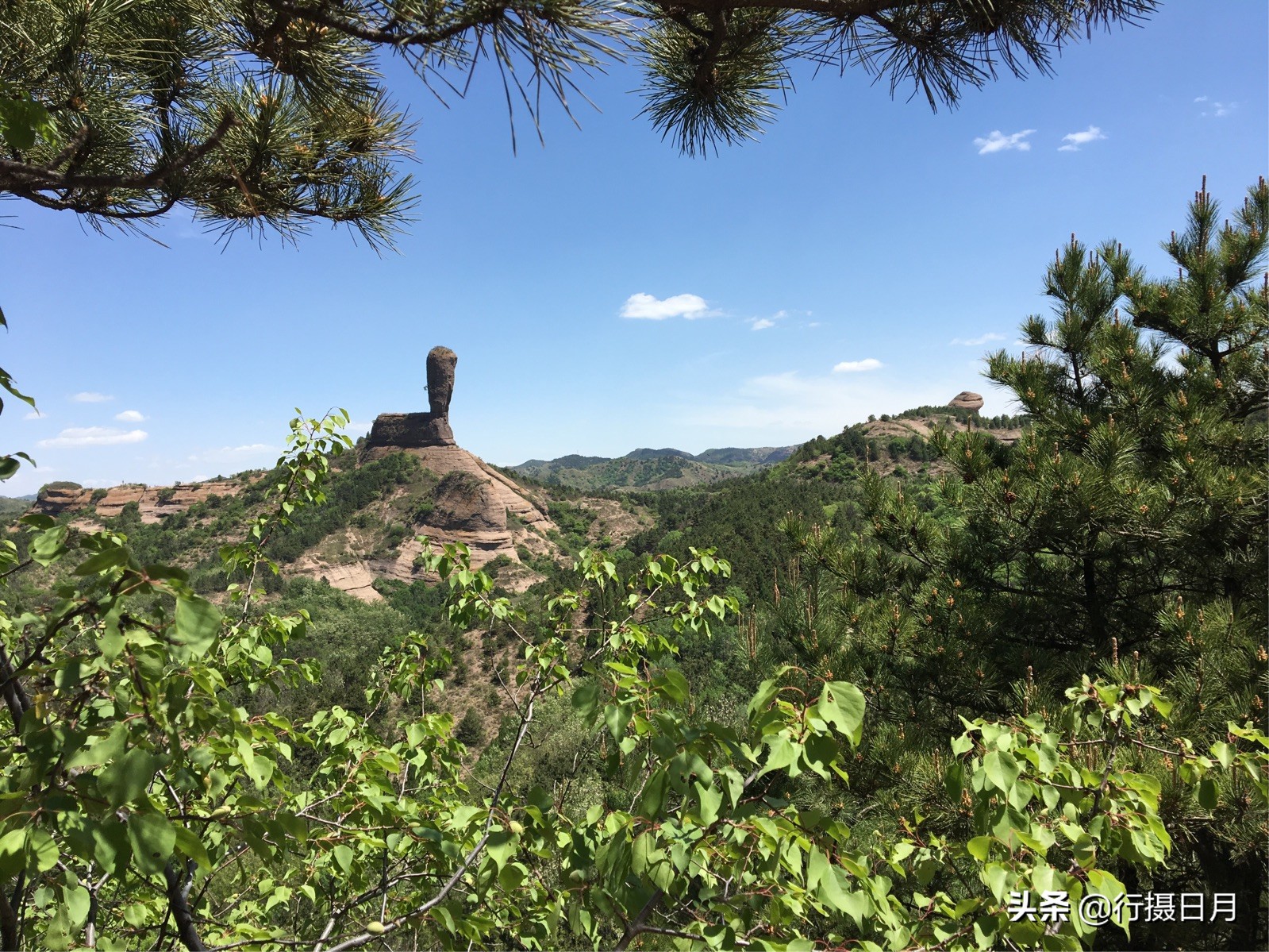 大自然鬼斧神工奇特山峰,大自然的鬼斧神工造就的奇峰怪石
