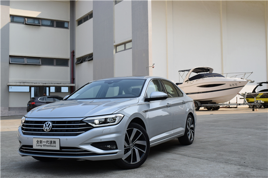 mqb平台速腾没有驾驶质感吗,18速腾驾驶感受和20款速腾感受