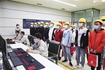 “电厂又黑又脏”的老印象被颠覆!“二电厂”向公众展示火电厂奥秘!