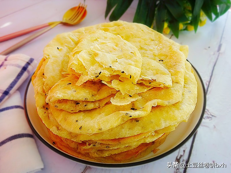 不发面不揉面做饼方法简单又好吃,发面柔软的杂粮饼做法带模具的