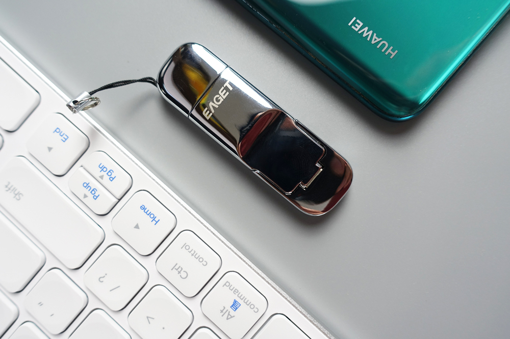 忆捷固态u盘实测,忆捷固态u盘和普通u盘