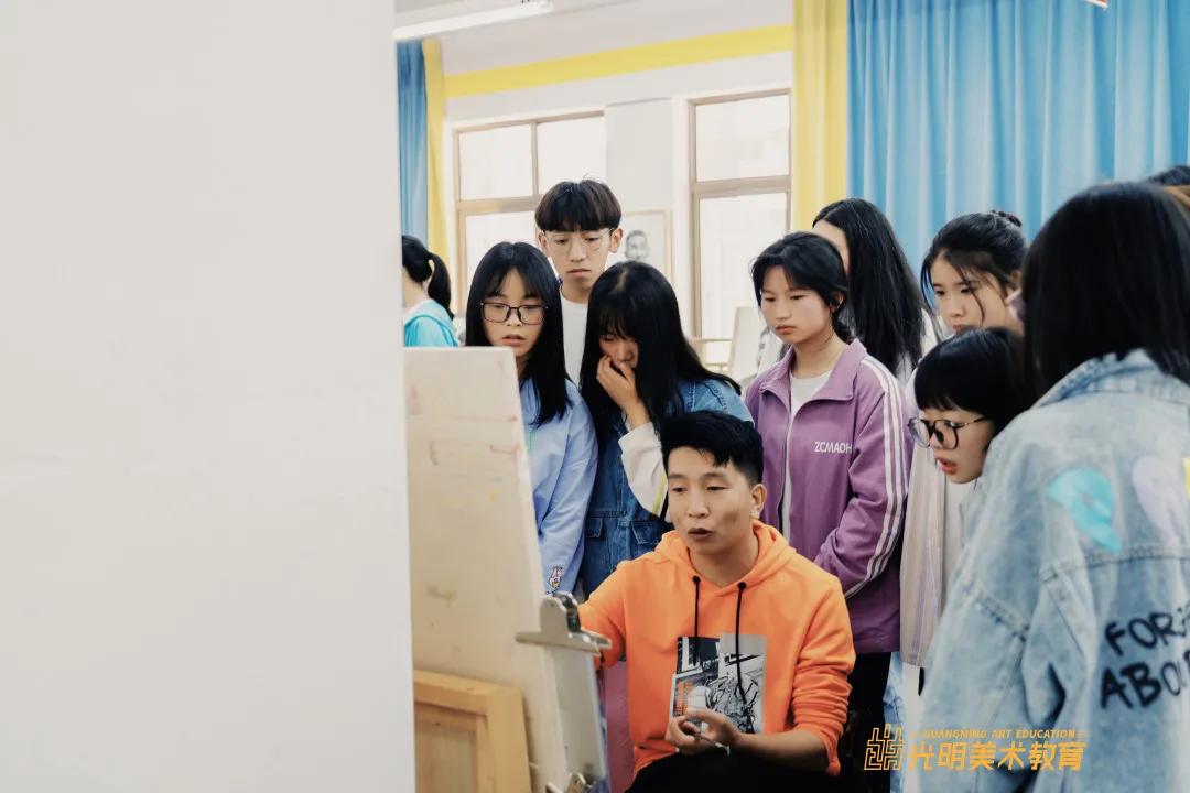 15年辉煌战绩，缔造高分传奇！状元画室，所向披靡