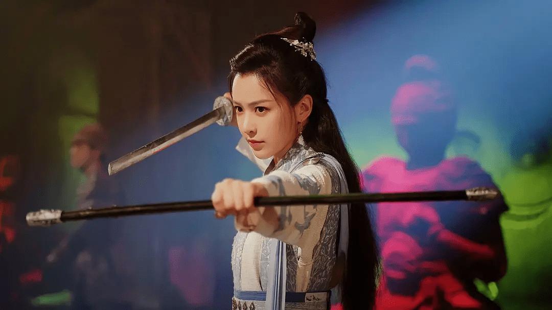 网大版《封神》上映，女主“裹着几块布”秀身材，又毁了一部经典