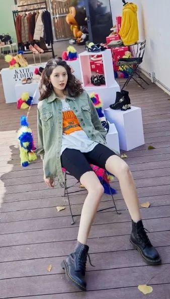 全网最火爆的高端马丁靴,最好看的马丁靴款式