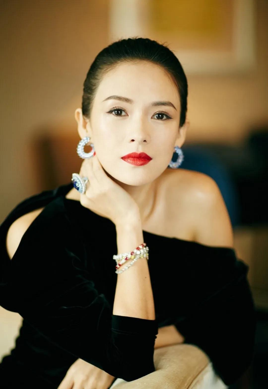 石原里美高岭之花妆容教程,日本女生风靡中国妆