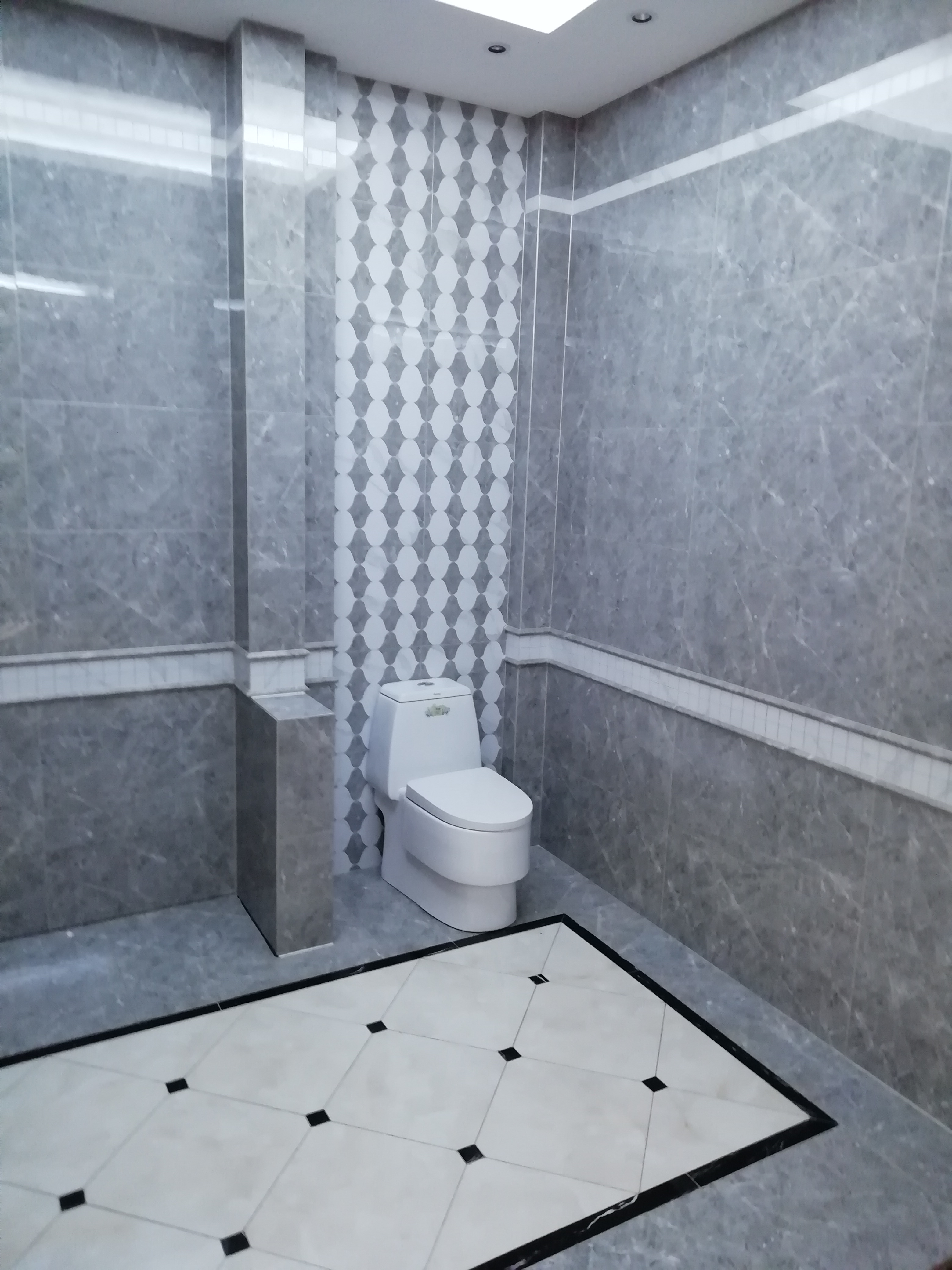 格莱斯瓷砖是品牌砖吗,选瓷砖选哪家好用