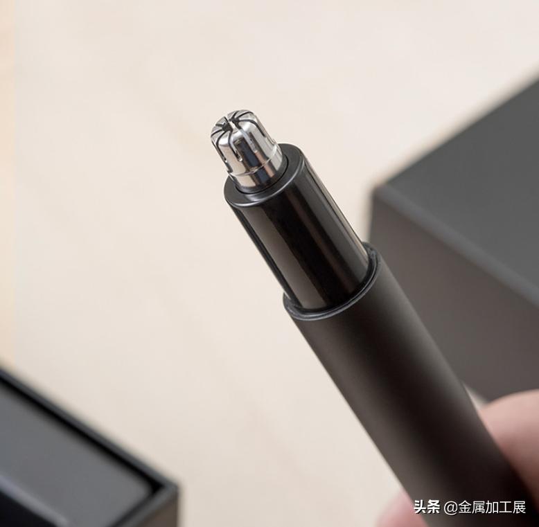 鼻毛修剪器怎样才能剃干净,鼻毛不能随便剪