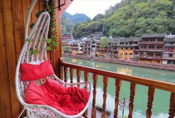 凤凰古城最全攻略,凤凰古城全程详细攻略