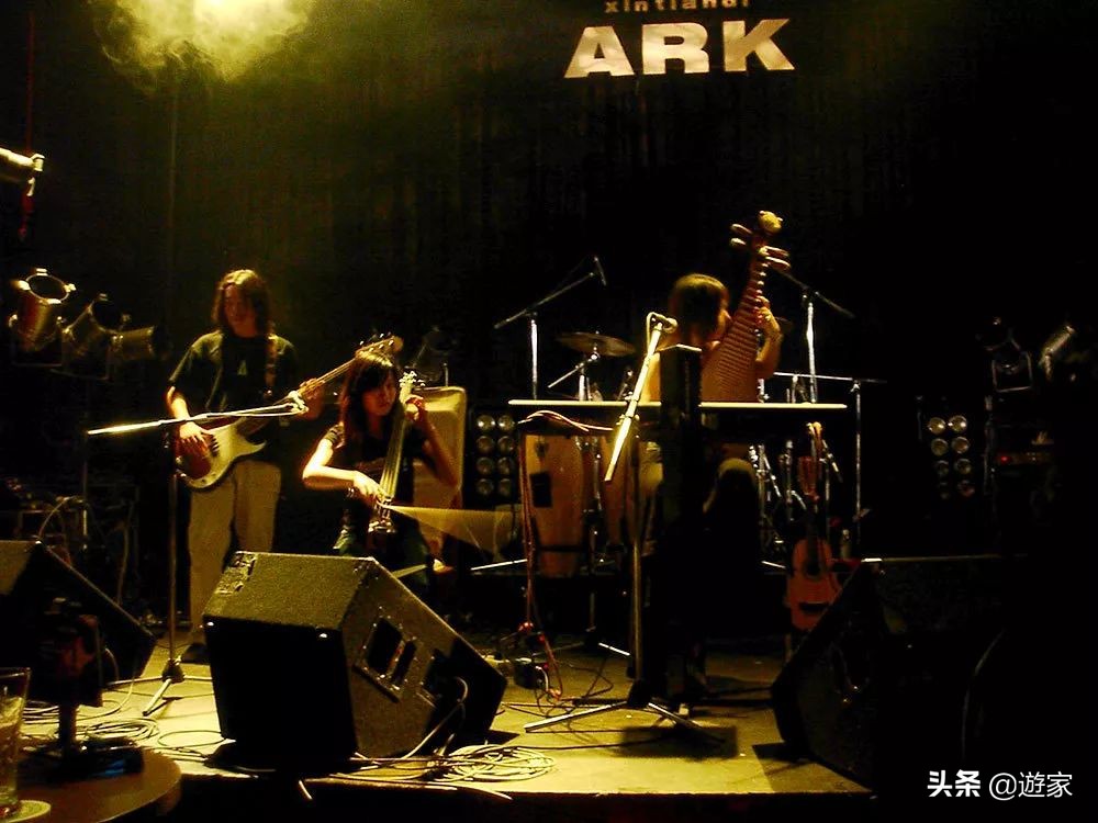 这五座城市LiveHouse的故事，献给热爱音乐的你