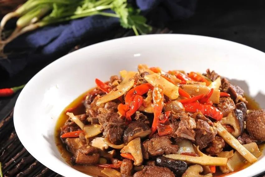 你以为姜只能配肉？姜比肉还好吃