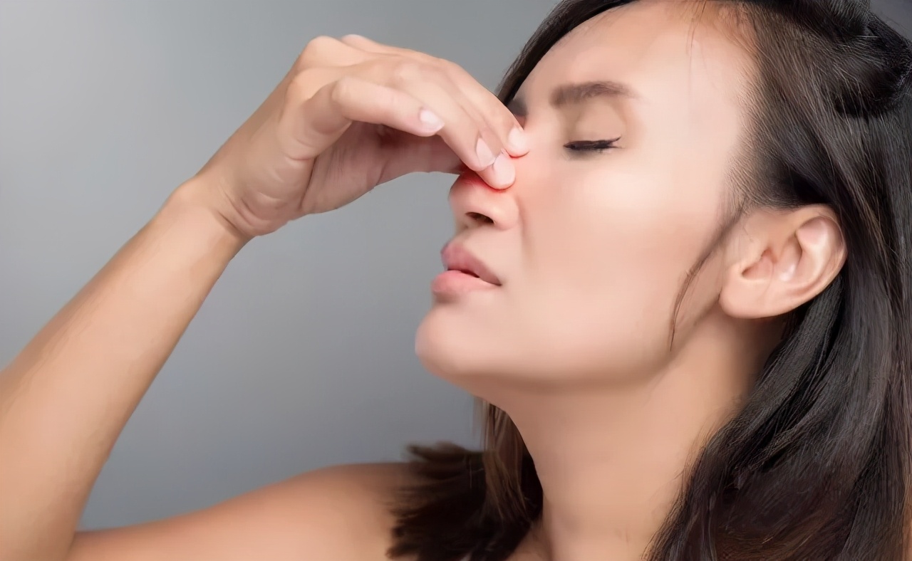 鼻子毛孔粗大有洞在家如何解决,鼻子粗糙毛孔大怎么办