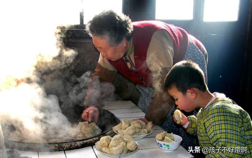 农村婆媳关系争吵怎么处理,怎么缓解婆媳带娃的矛盾