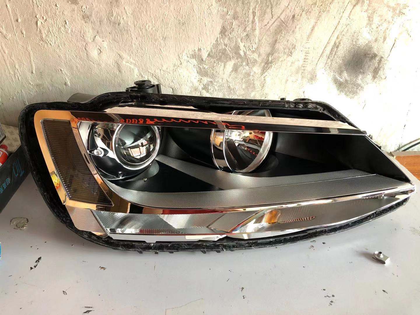 车灯撞坏了有必要换原装吗,车灯坏了能不能按照改装处理