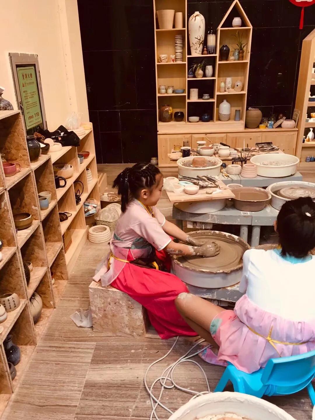 深圳甘坑客家古镇旅游攻略,甘坑客家小镇停车场能停车吗