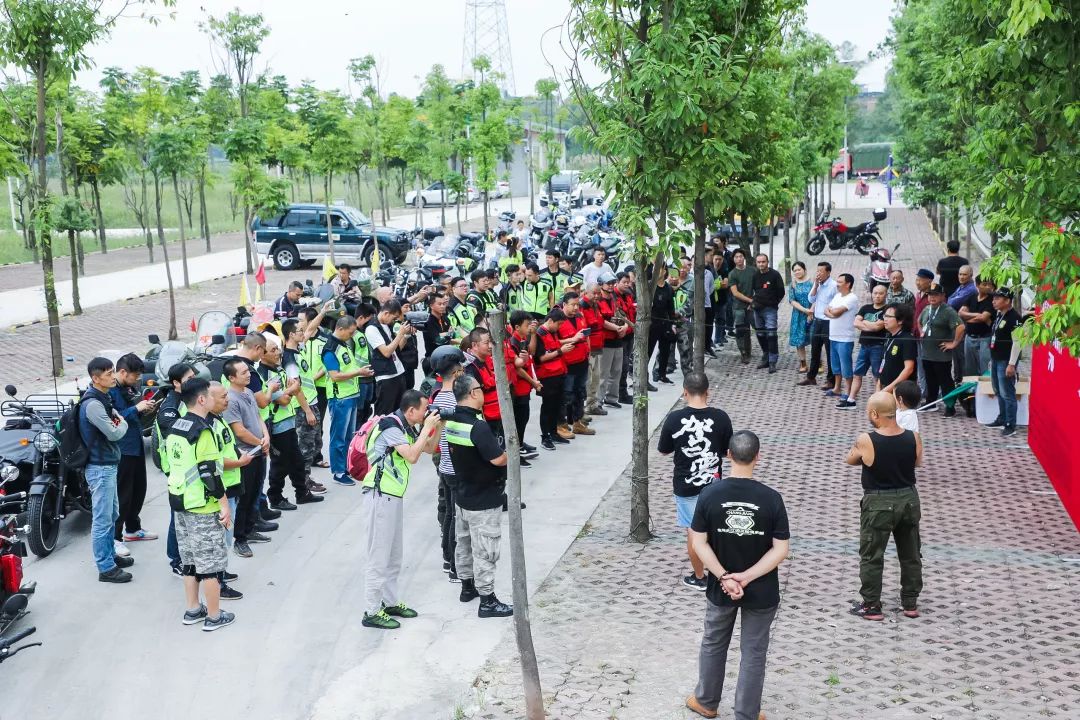 国民公路g318电影,国民公路g318图片